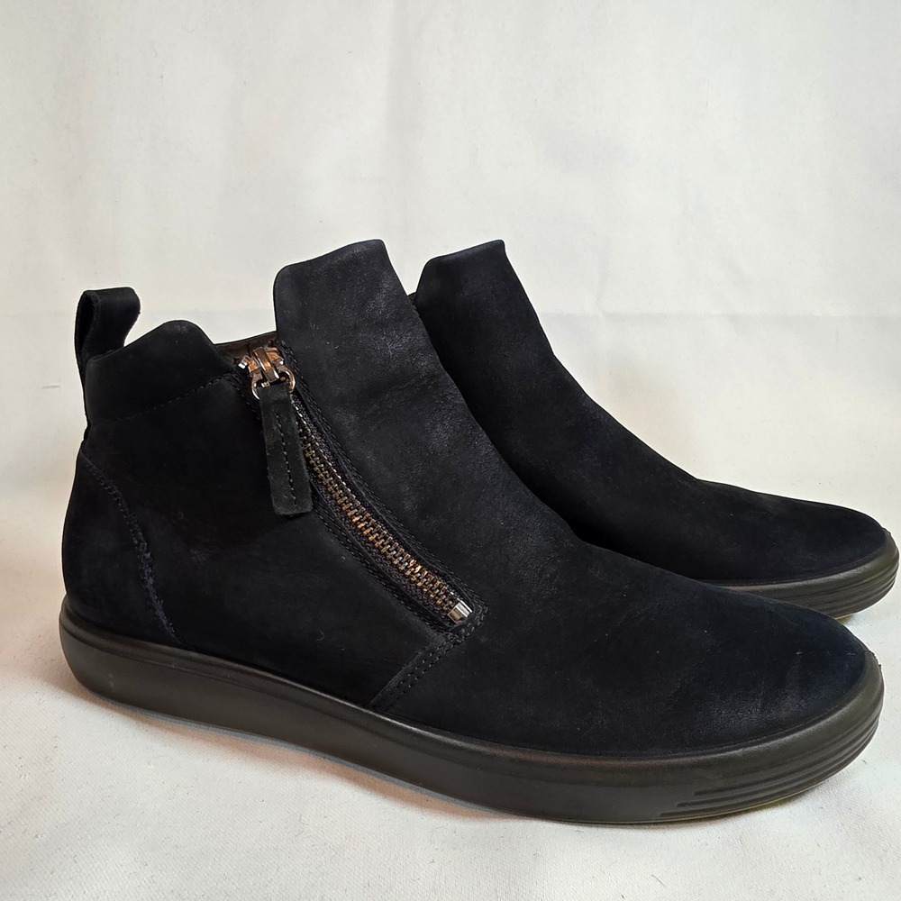 ECCO Soft 7 Nubuck Bootie Womens 40 Black Leather Side Zip Ankle Boot